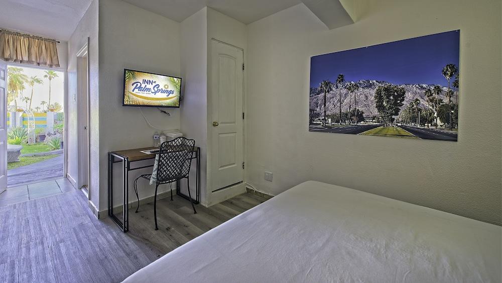 At Inn 3*